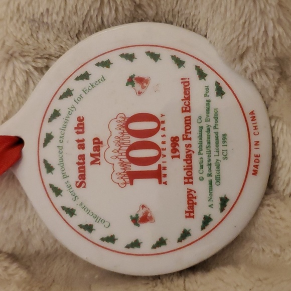 FREE W/ ANY PURCHASE ~ Vtg Norman Rockwell 1988 ~ Rare Eckerd Christmas Ornament - Picture 2 of 3